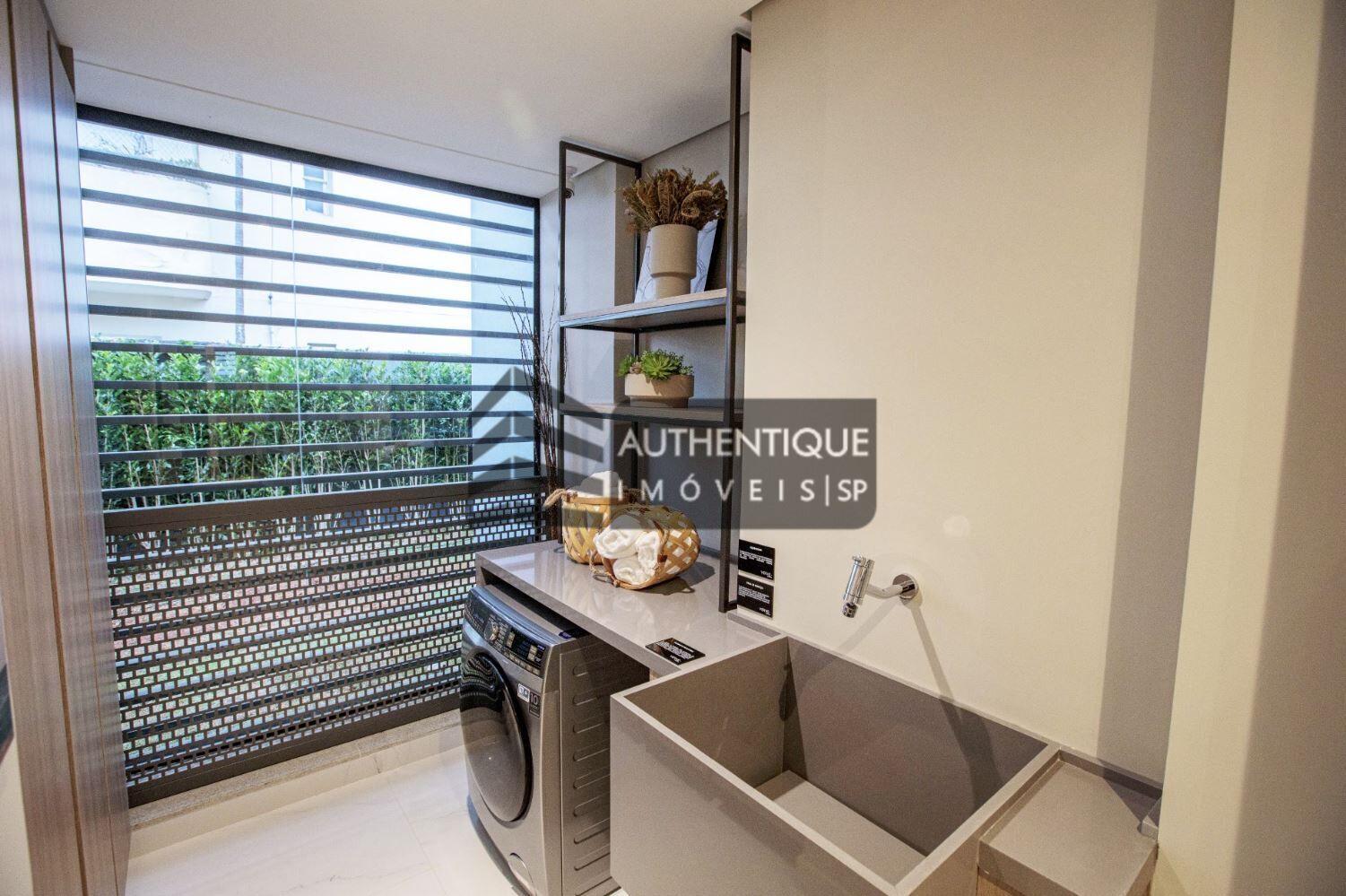 Apartamento à venda com 3 quartos, 115m² - Foto 13