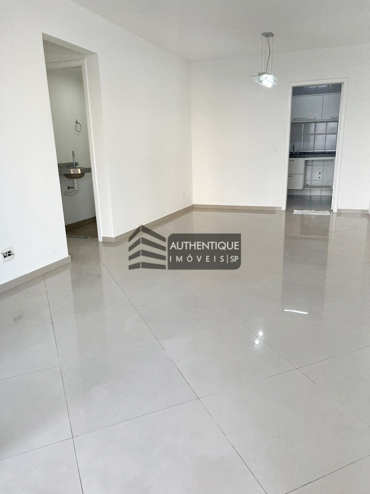 Apartamento à venda com 3 quartos, 107m² - Foto 4