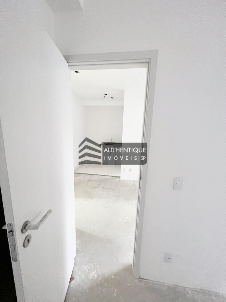 Apartamento à venda com 1 quarto, 37m² - Foto 4