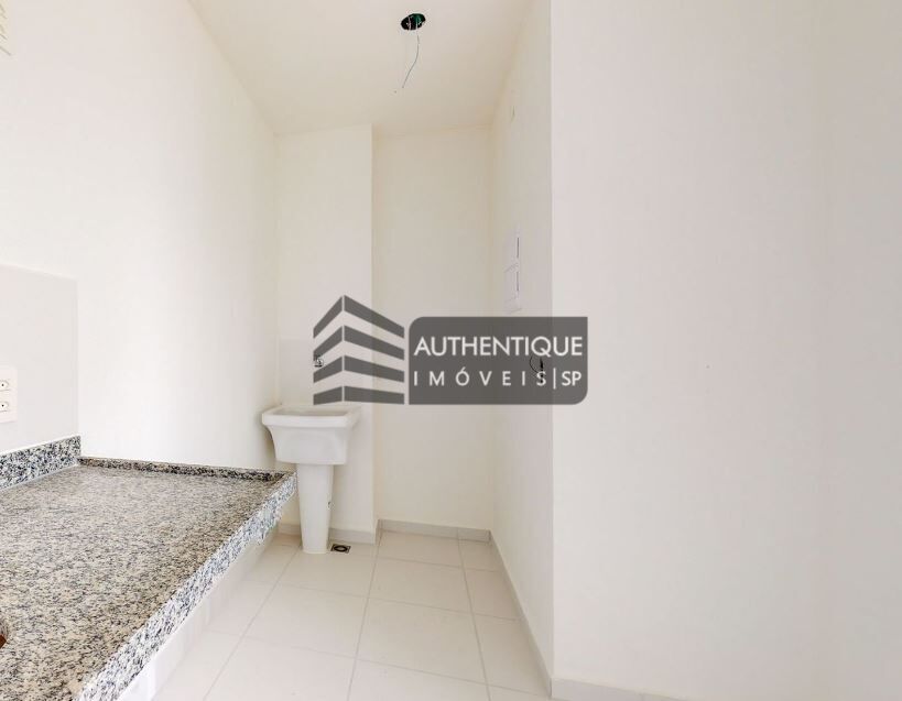 Apartamento à venda com 2 quartos, 33m² - Foto 13