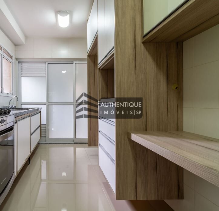 Apartamento à venda com 3 quartos, 175m² - Foto 9