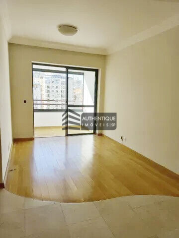 Apartamento à venda com 2 quartos, 70m² - Foto 2