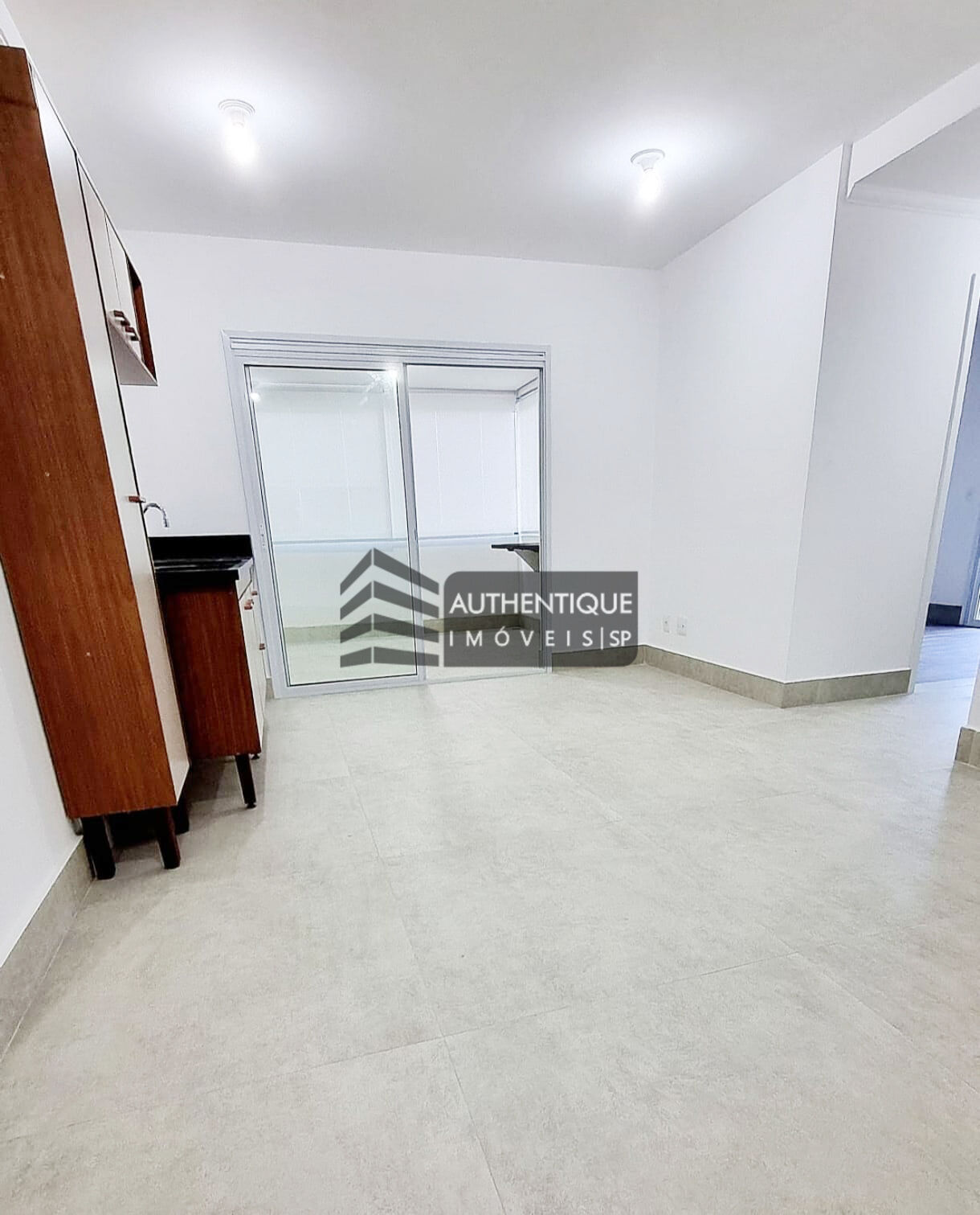 Apartamento à venda com 2 quartos, 68m² - Foto 11