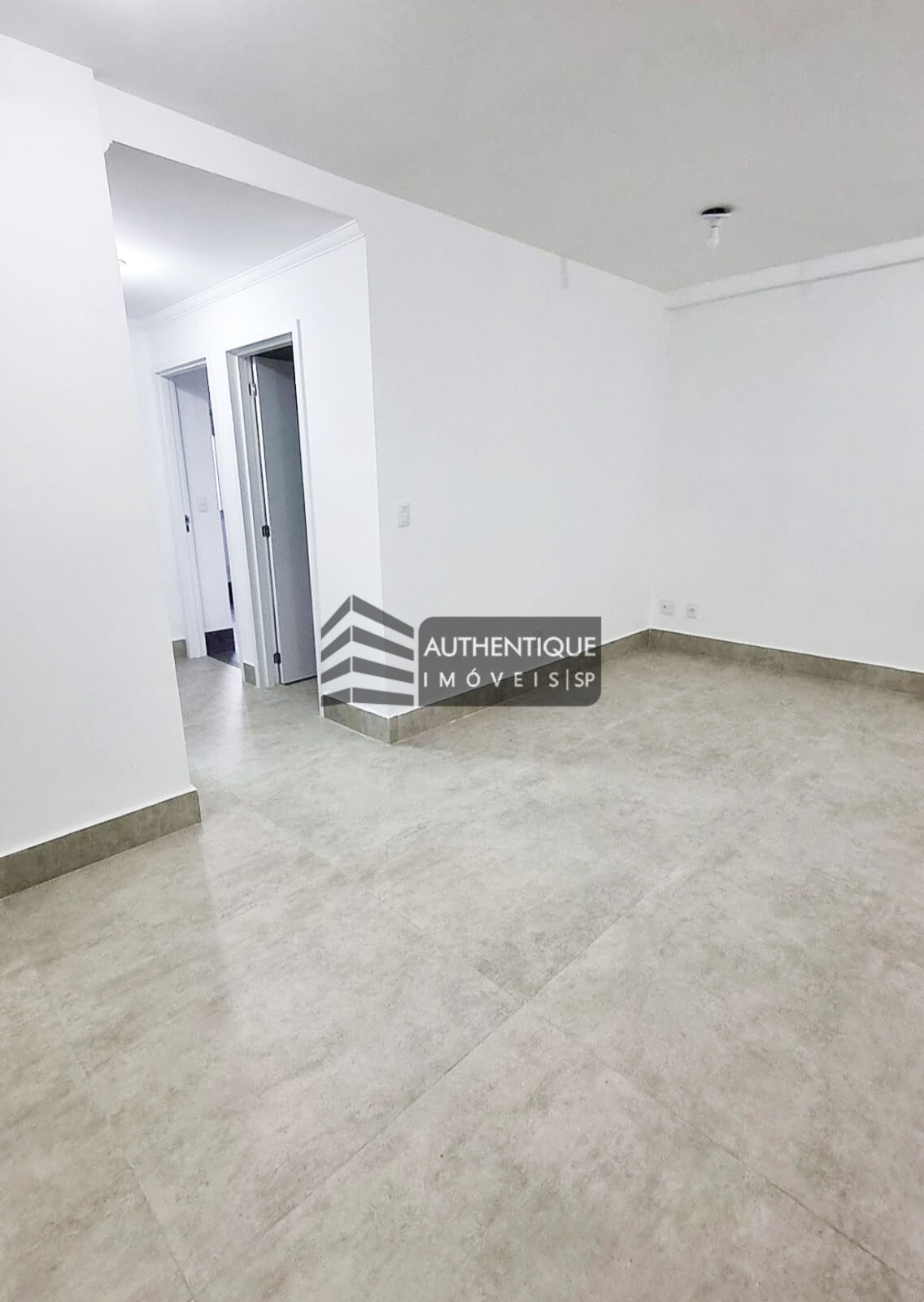 Apartamento à venda com 2 quartos, 68m² - Foto 9