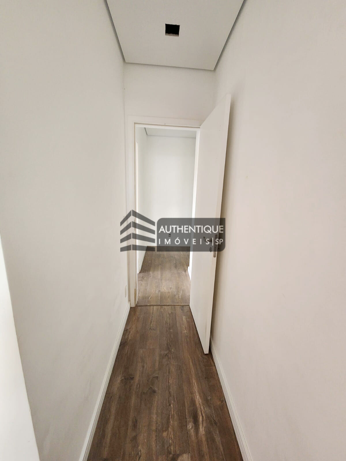 Apartamento à venda com 3 quartos, 118m² - Foto 13