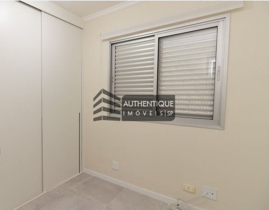 Apartamento à venda com 2 quartos, 60m² - Foto 17