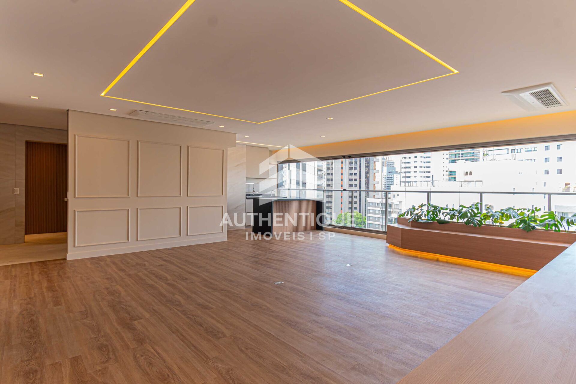 Apartamento, 3 quartos, 143 m² - Foto 1