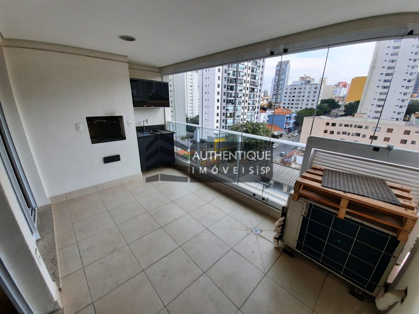 Apartamento à venda com 2 quartos, 75m² - Foto 28