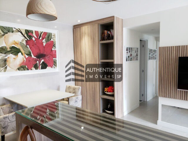 Apartamento à venda com 2 quartos, 71m² - Foto 4