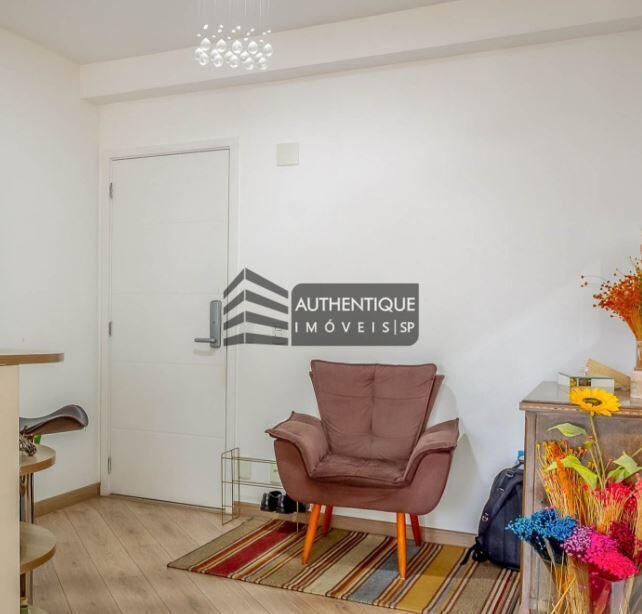 Apartamento à venda com 2 quartos, 72m² - Foto 7