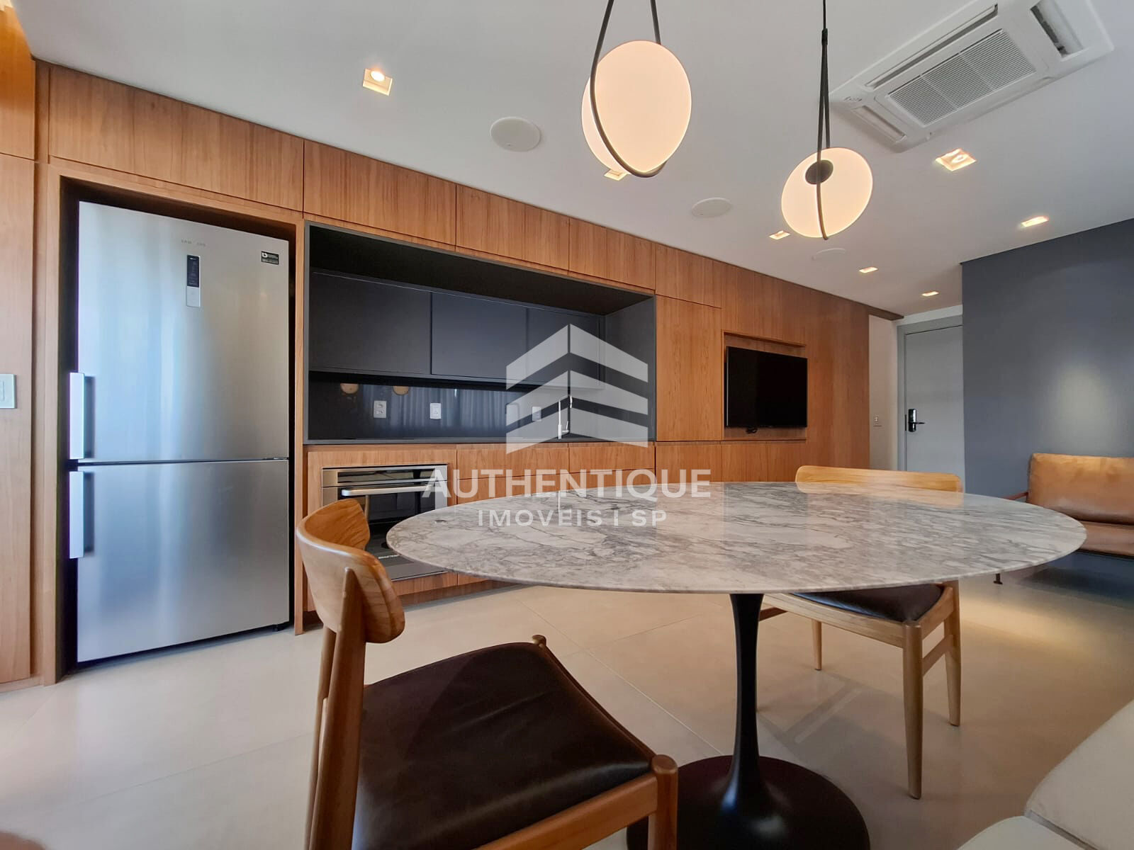 Apartamento, 1 quarto, 94 m² - Foto 2