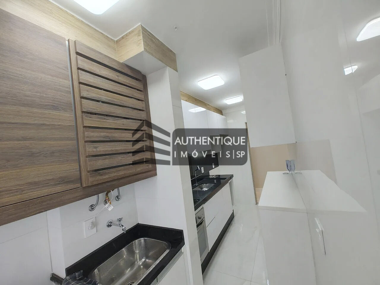 Apartamento à venda com 3 quartos, 83m² - Foto 4