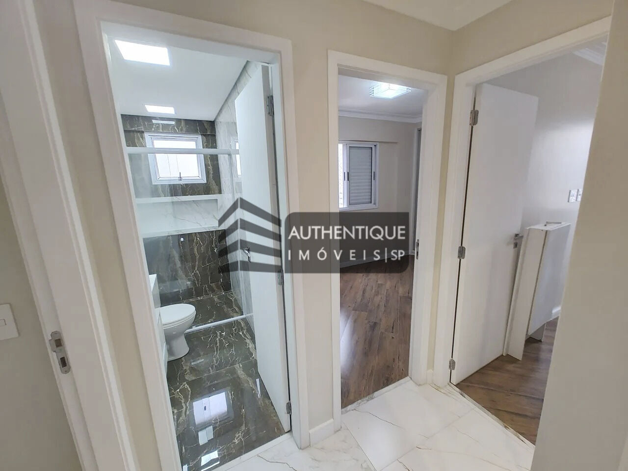 Apartamento à venda com 3 quartos, 83m² - Foto 17