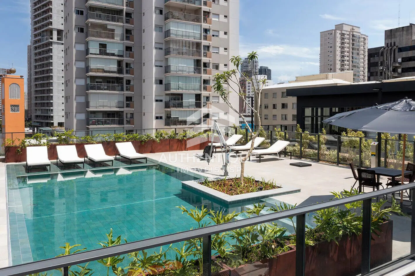 Apartamento, 4 quartos, 205 m² - Foto 2
