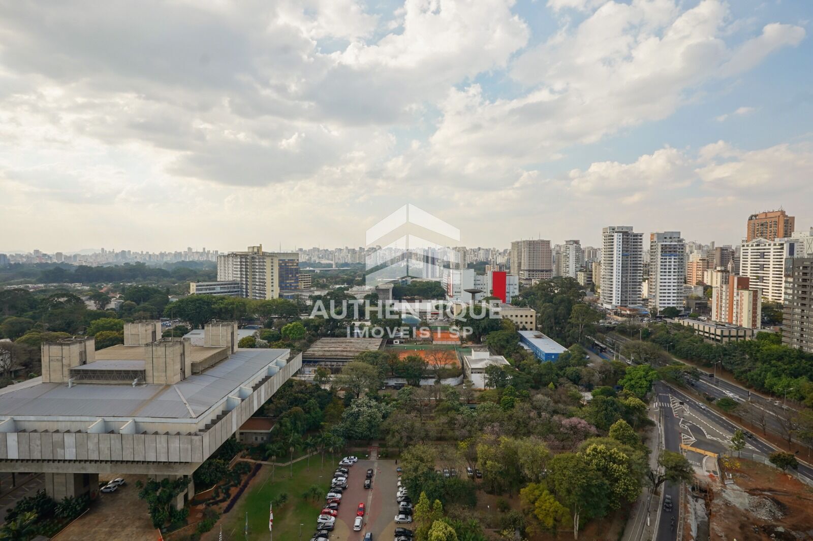 Apartamento, 3 quartos, 244 m² - Foto 3