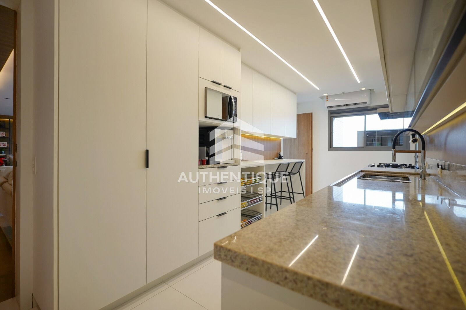 Apartamento, 3 quartos, 244 m² - Foto 21