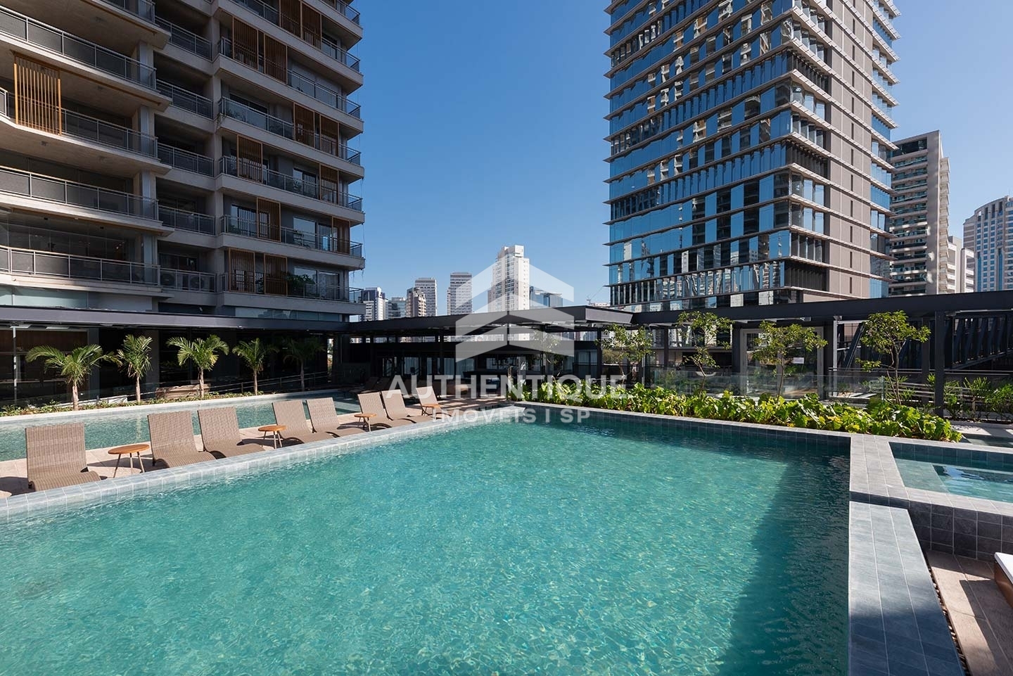 Apartamento, 4 quartos, 207 m² - Foto 1