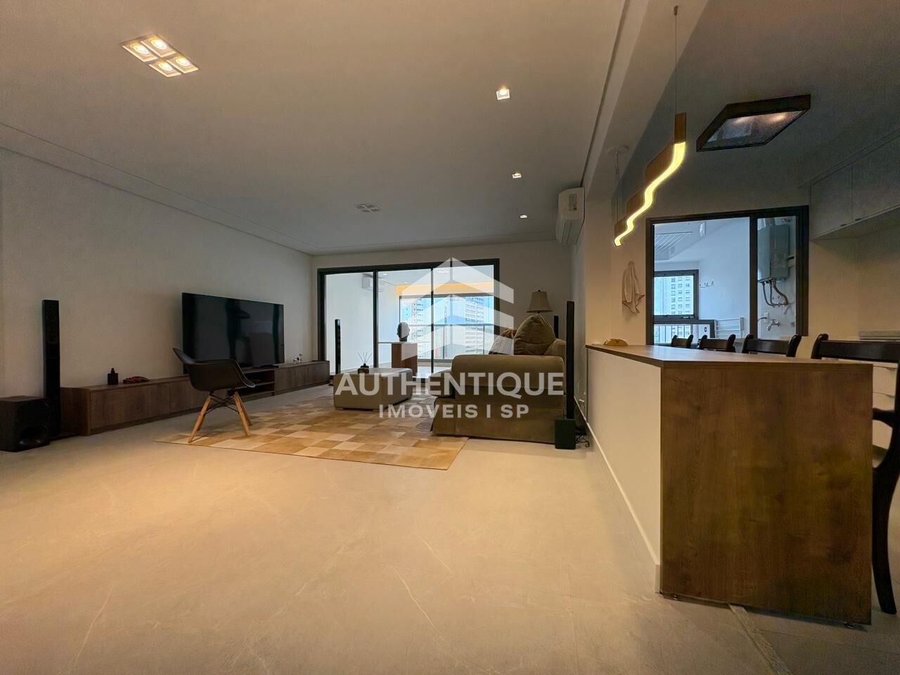 Apartamento, 3 quartos, 157 m² - Foto 2