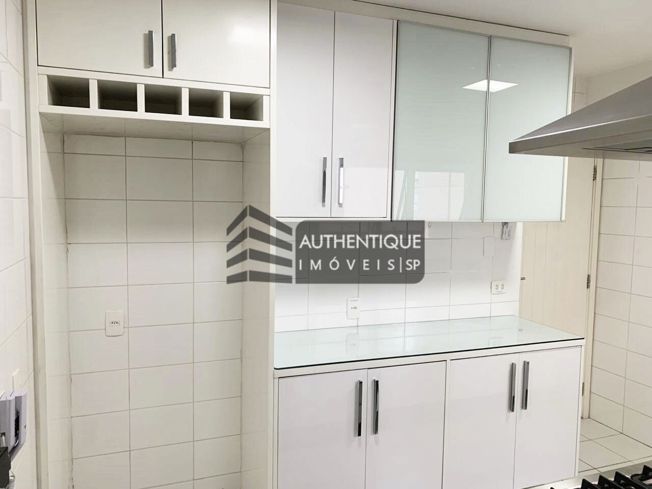 Apartamento para alugar com 3 quartos, 120m² - Foto 7