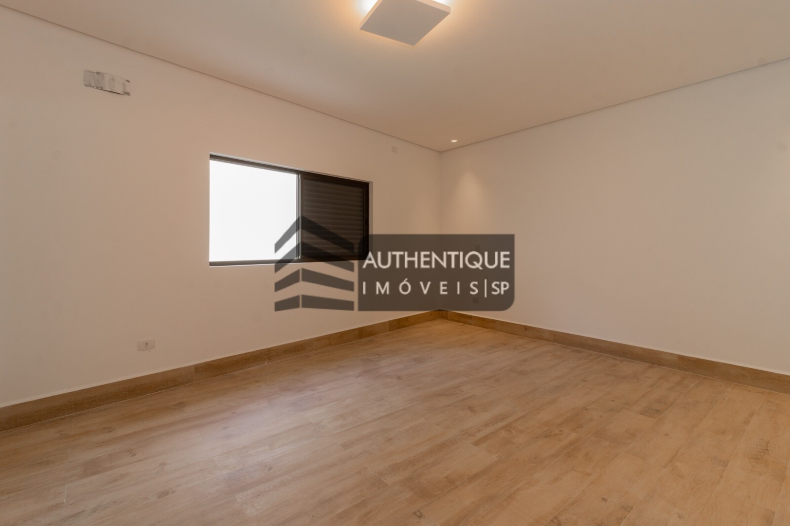 Casa à venda com 5 quartos, 450m² - Foto 16