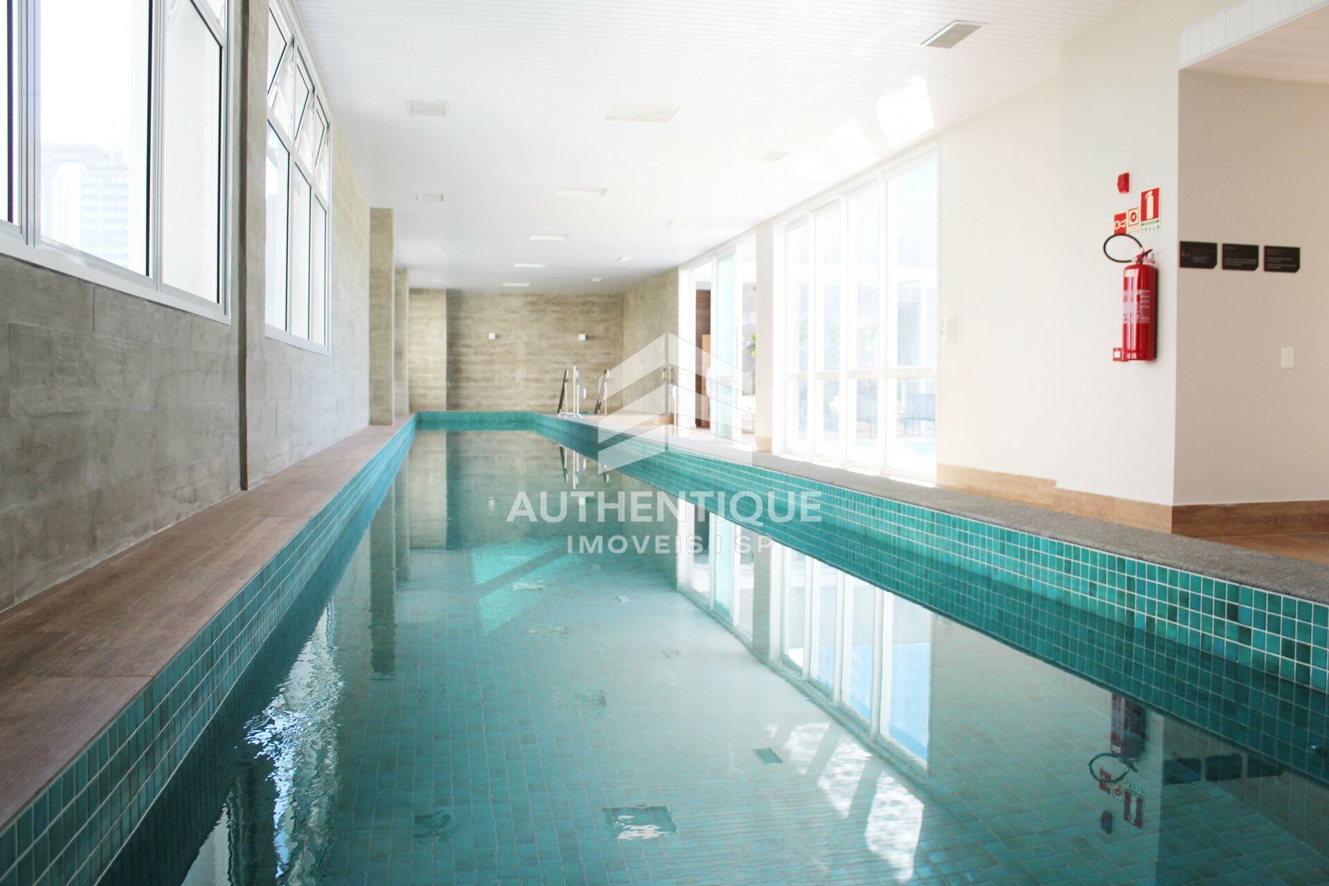 Apartamento, 3 quartos, 133 m² - Foto 2