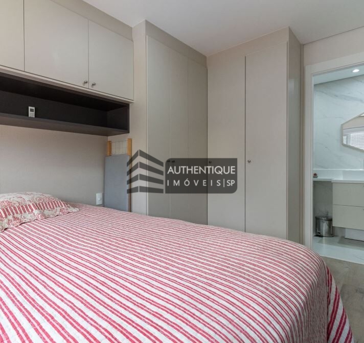 Apartamento à venda com 2 quartos, 66m² - Foto 13