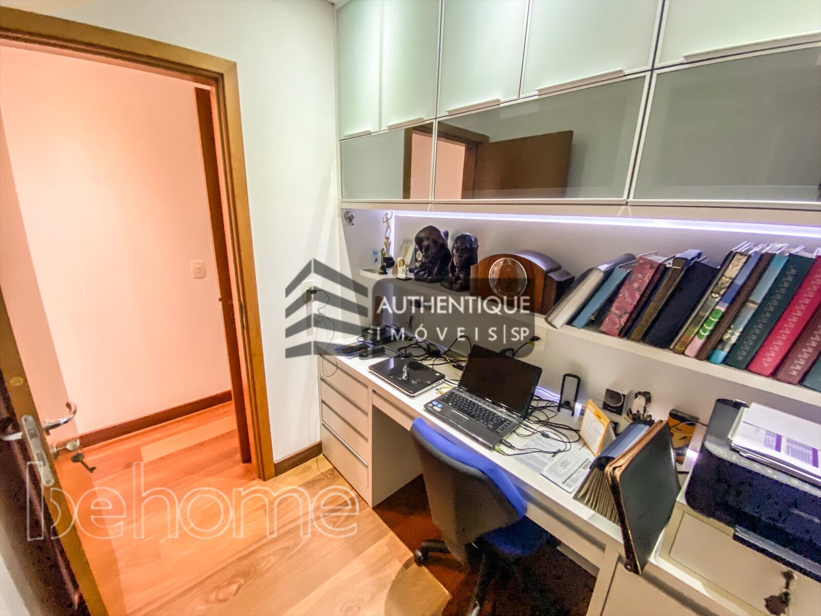 Apartamento à venda com 3 quartos, 133m² - Foto 14