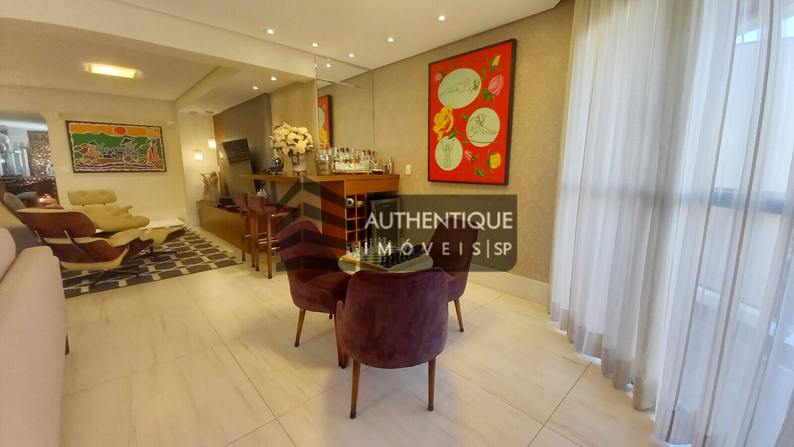 Apartamento à venda com 4 quartos, 212m² - Foto 5