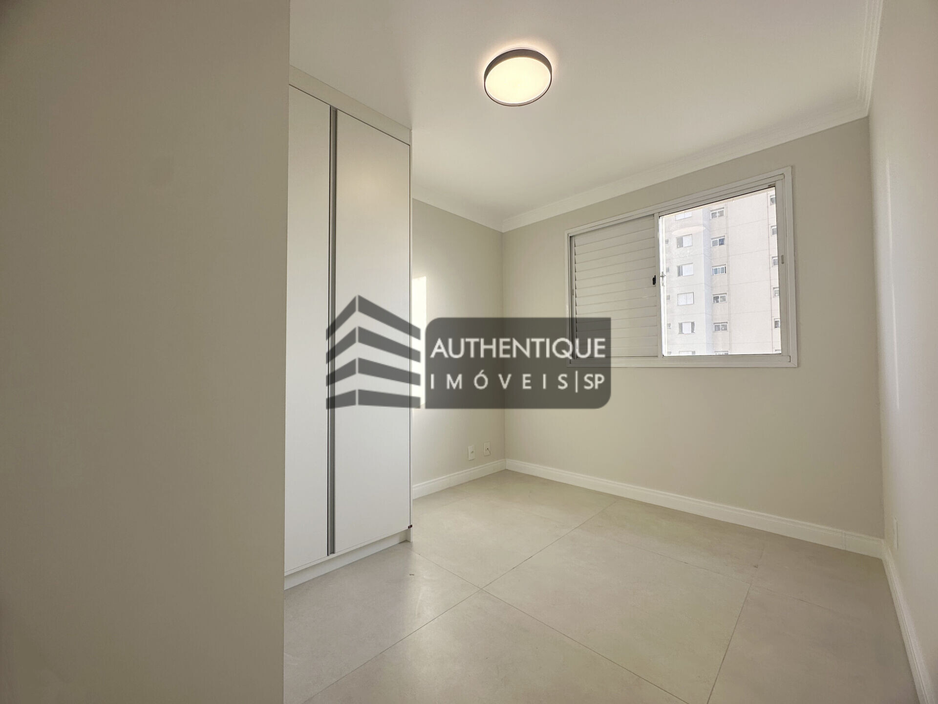 Apartamento à venda com 2 quartos, 78m² - Foto 19