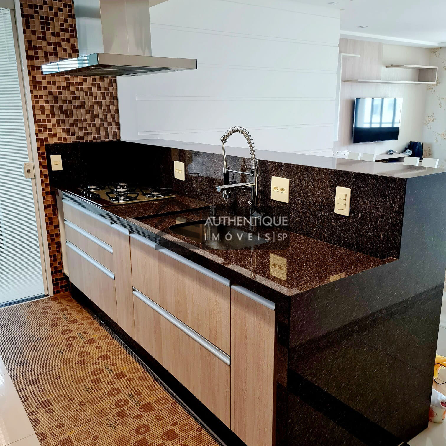 Apartamento para alugar com 2 quartos, 104m² - Foto 11