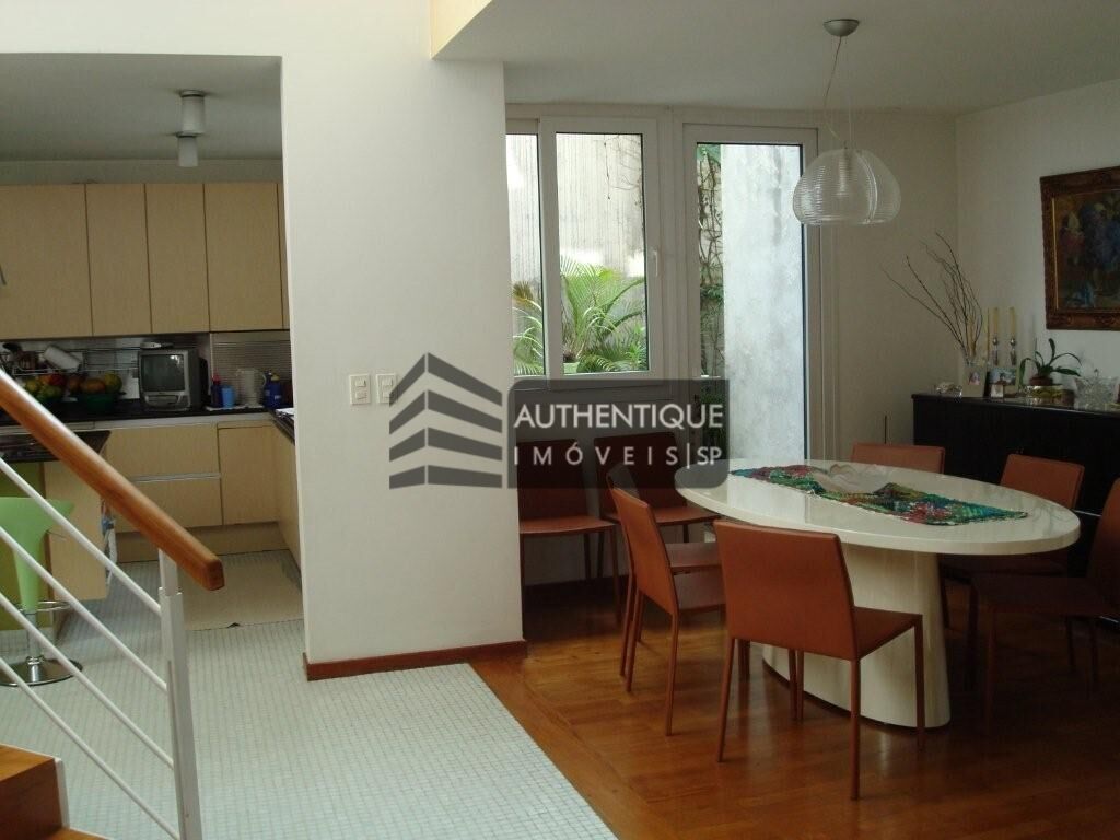 Casa à venda com 4 quartos, 350m² - Foto 4