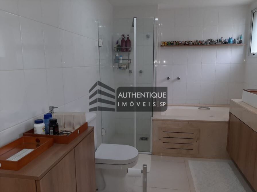 Apartamento à venda com 3 quartos, 200m² - Foto 26