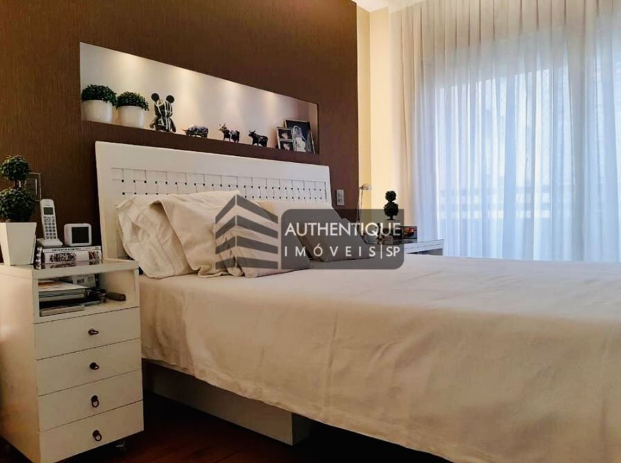 Apartamento à venda com 3 quartos, 200m² - Foto 23