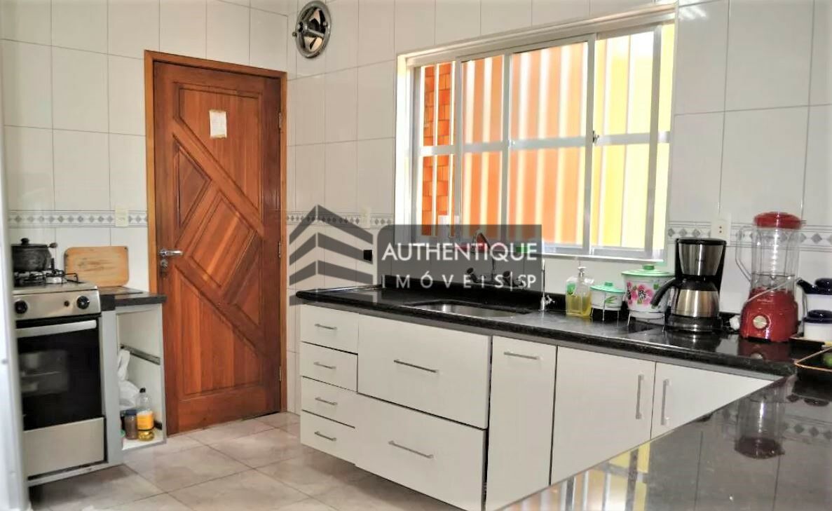 Casa à venda com 3 quartos, 150m² - Foto 9