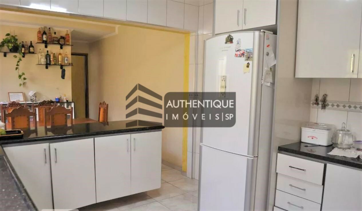 Casa à venda com 3 quartos, 150m² - Foto 11