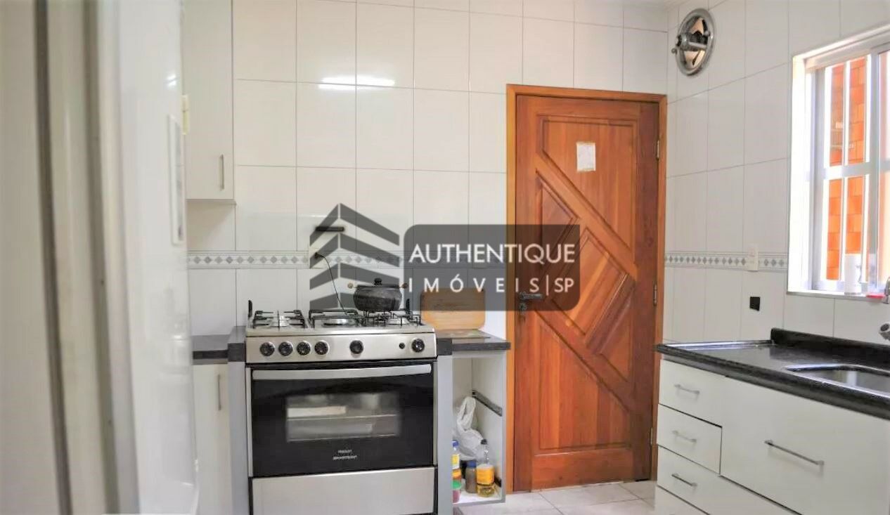 Casa à venda com 3 quartos, 150m² - Foto 8