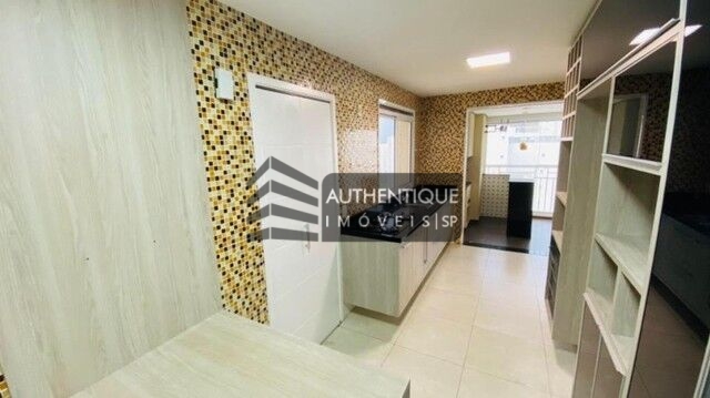 Apartamento à venda com 3 quartos, 142m² - Foto 6