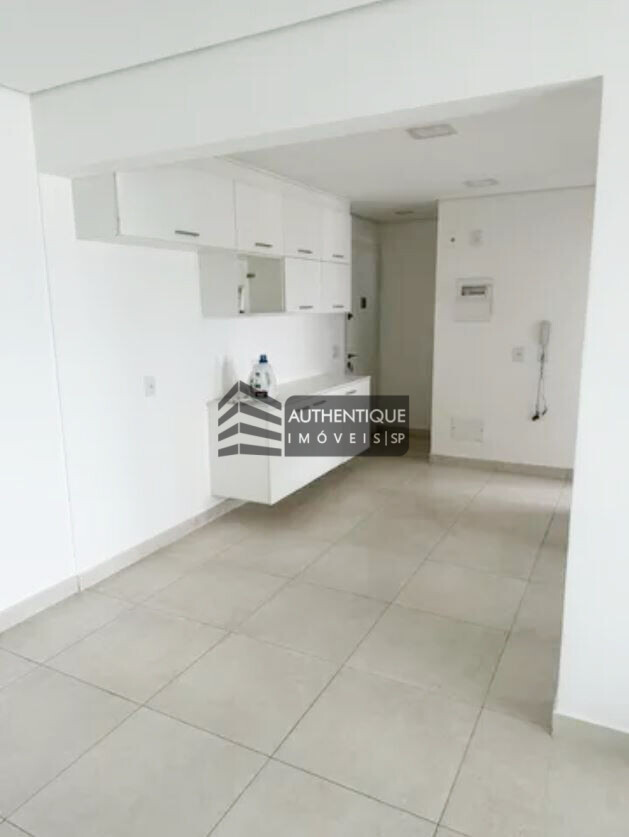 Apartamento à venda com 3 quartos, 133m² - Foto 3