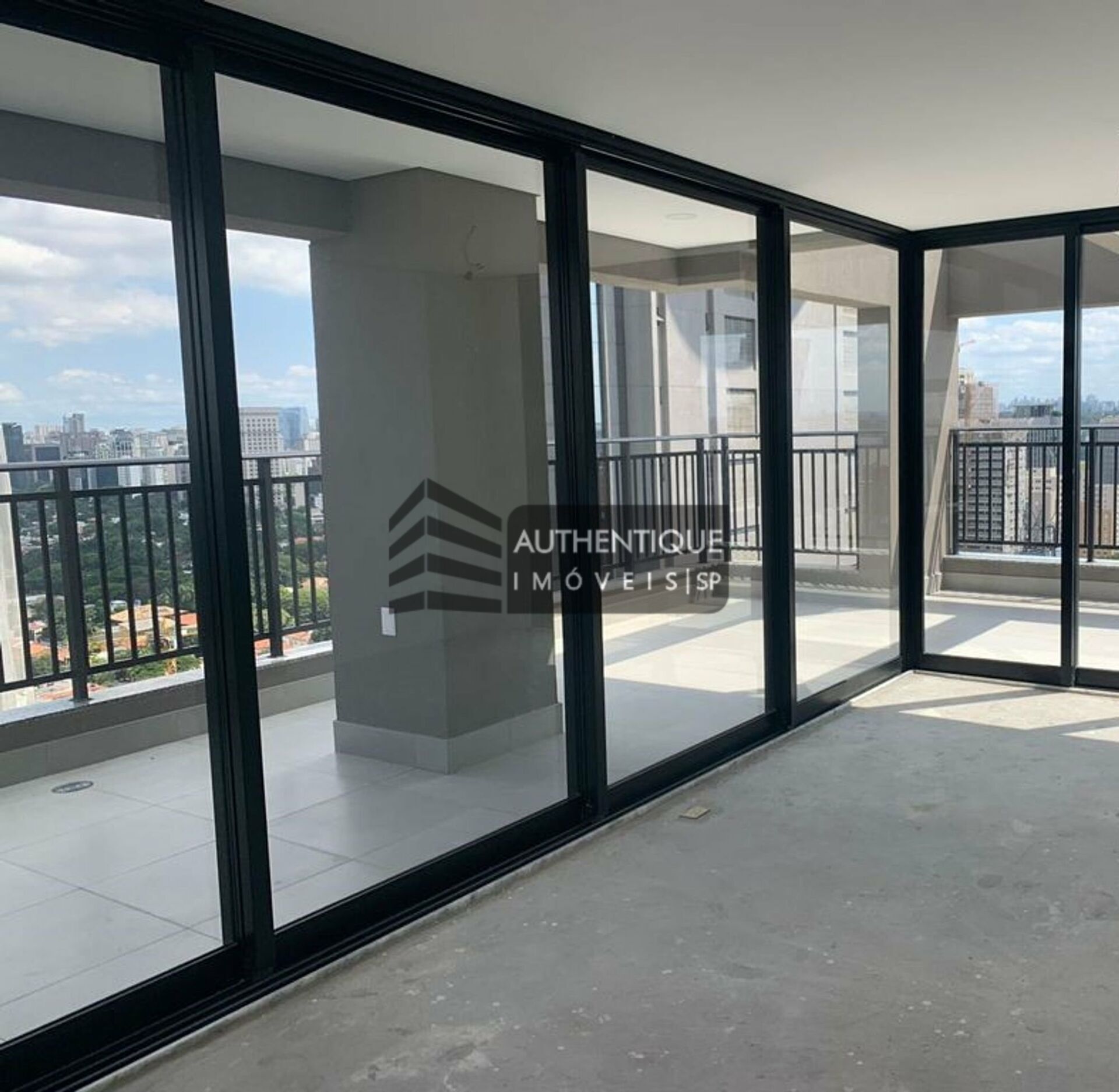 Apartamento à venda com 3 quartos, 166m² - Foto 18