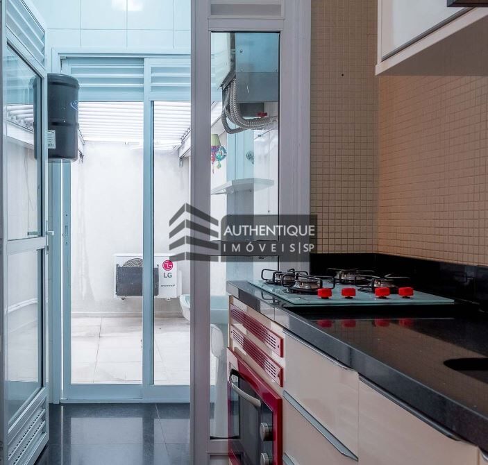 Apartamento à venda com 3 quartos, 169m² - Foto 10