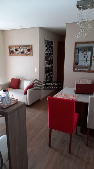 Apartamento à venda com 2 quartos, 61m² - Foto 2