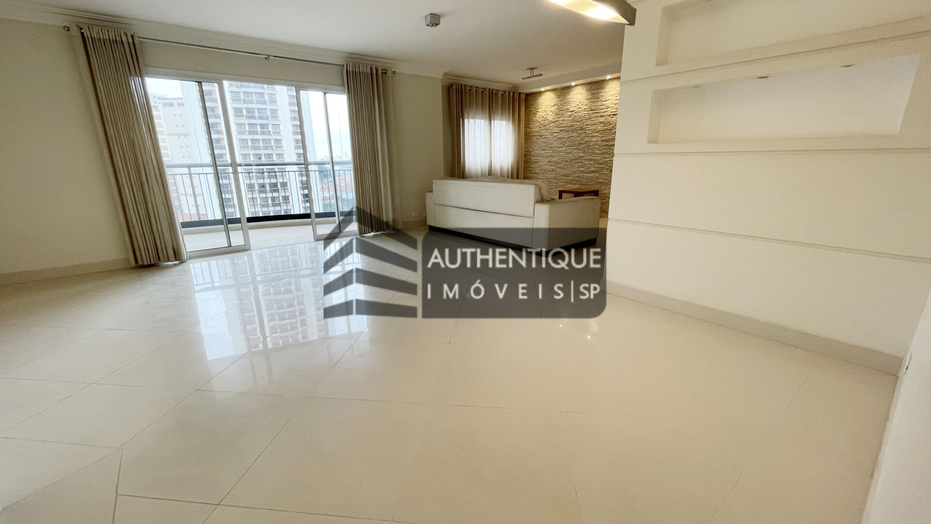 Apartamento à venda com 3 quartos, 121m² - Foto 6