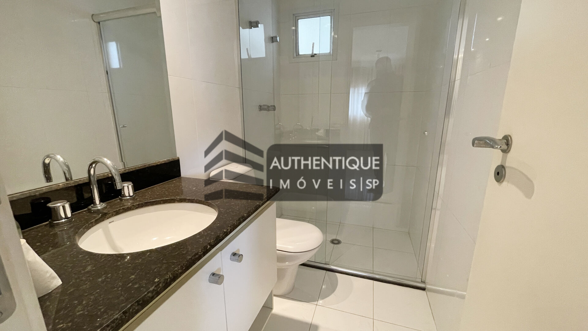 Apartamento à venda com 3 quartos, 121m² - Foto 11