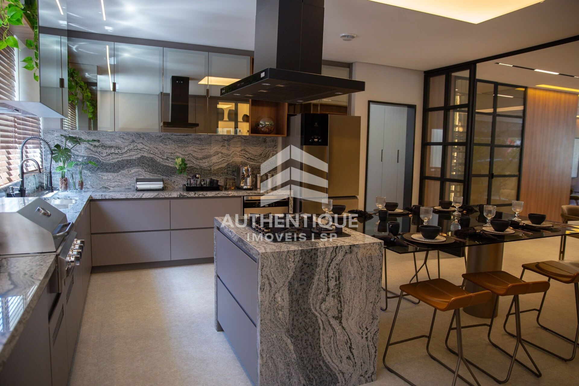 Apartamento, 4 quartos, 290 m² - Foto 19