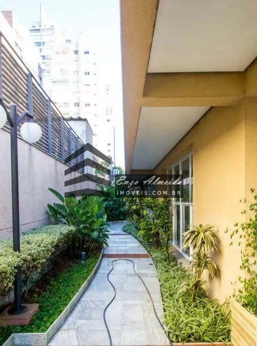 Apartamento à venda com 3 quartos, 137m² - Foto 12