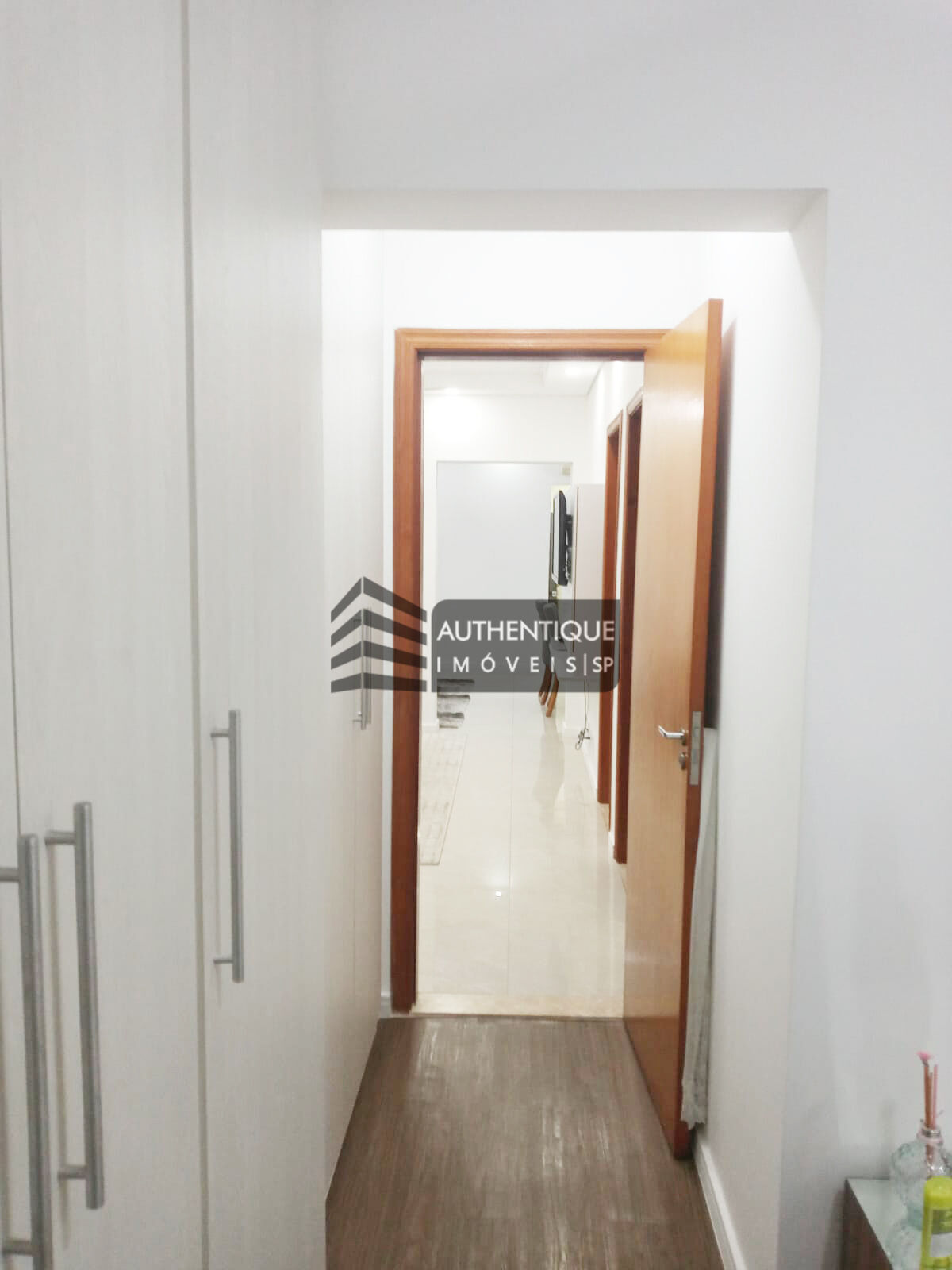 Apartamento à venda com 3 quartos, 204m² - Foto 8