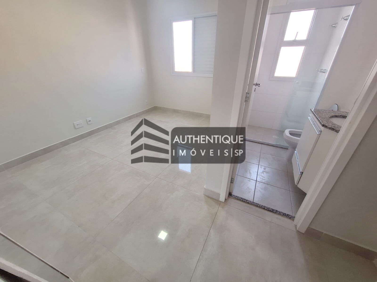 Apartamento à venda com 2 quartos, 70m² - Foto 6