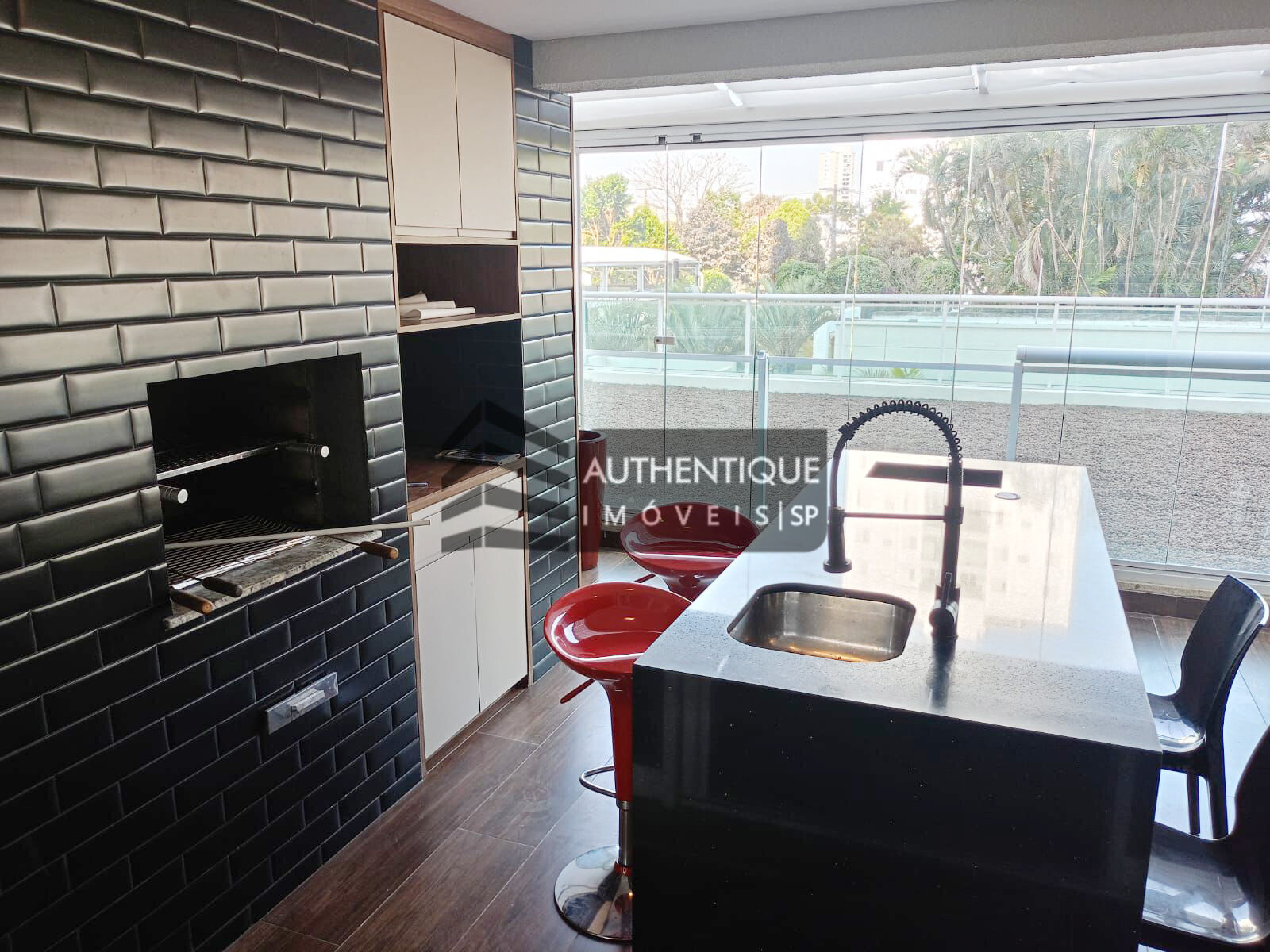 Apartamento, 3 quartos, 170 m² - Foto 2