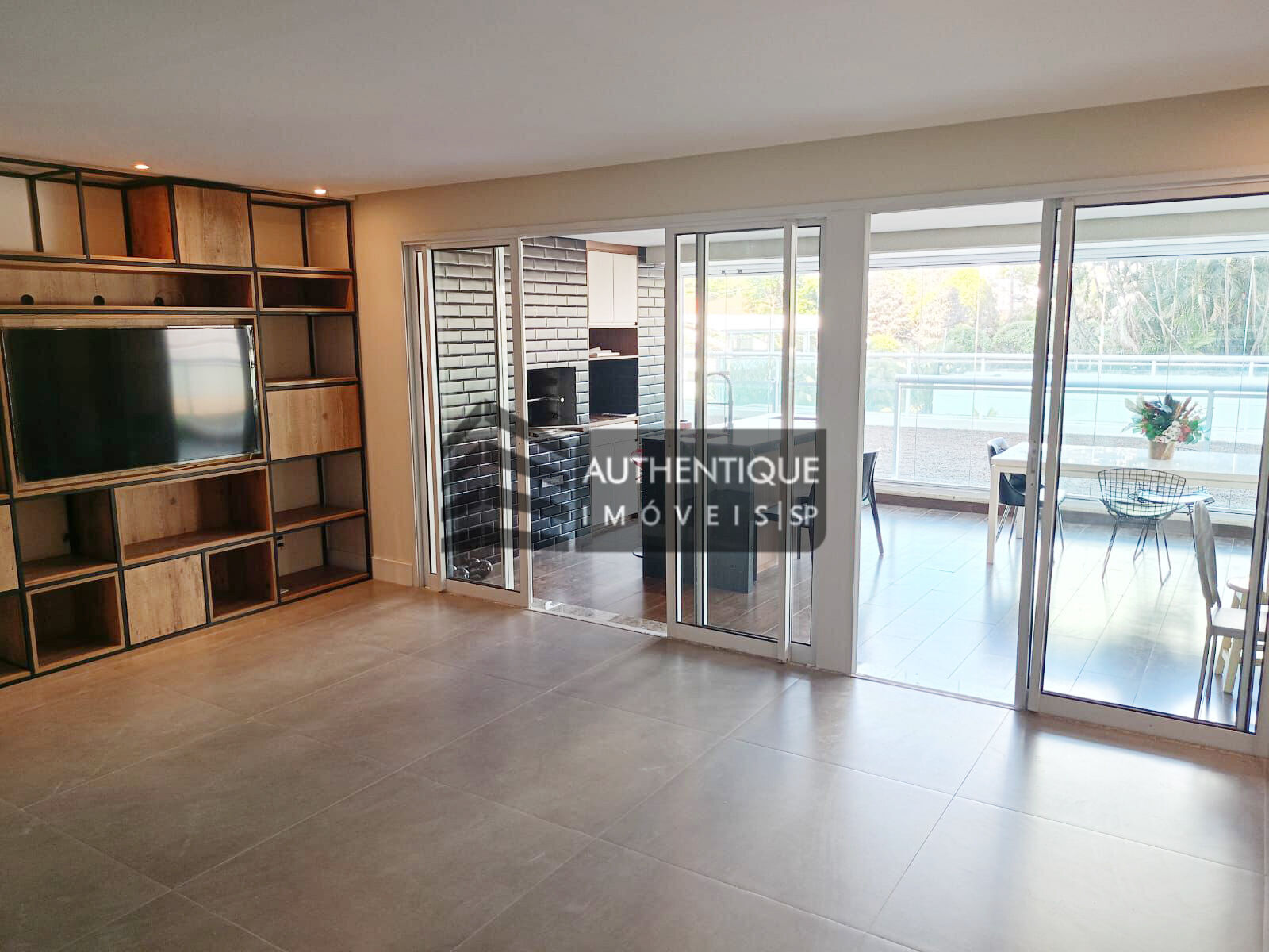 Apartamento, 3 quartos, 170 m² - Foto 1