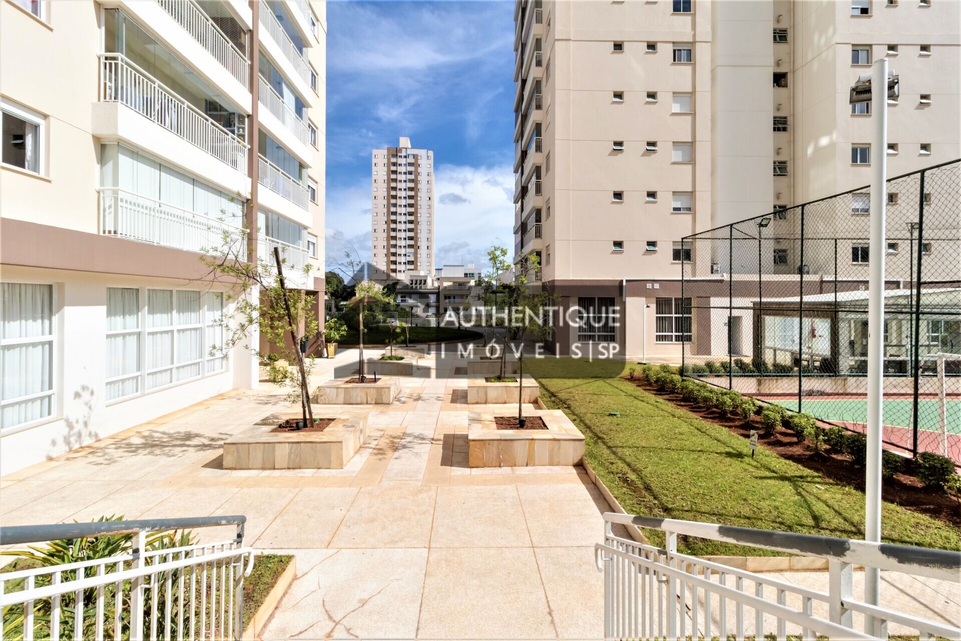 Apartamento à venda com 2 quartos, 104m² - Foto 4